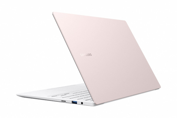 Samsung Galaxy Book Pro in Mystic Pink Gold