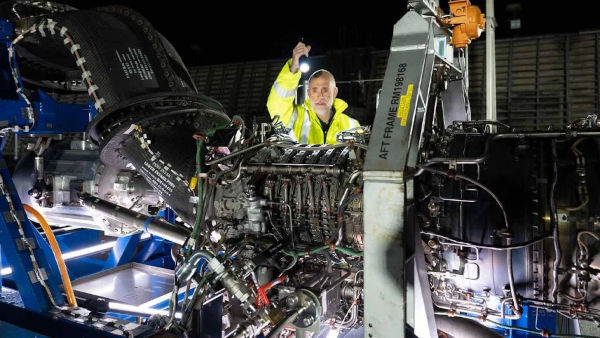 Rolls Royce Develops Worlds First Hydrogen Fueled Aircraft Engine