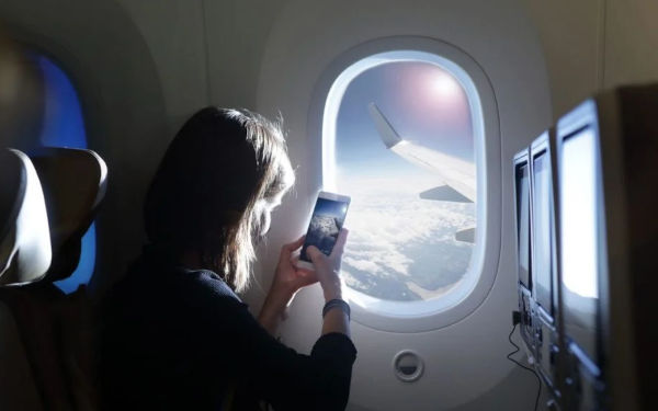 Using Phone on flight