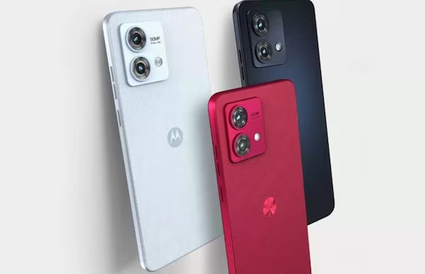 Motorola Moto G84 in colors
